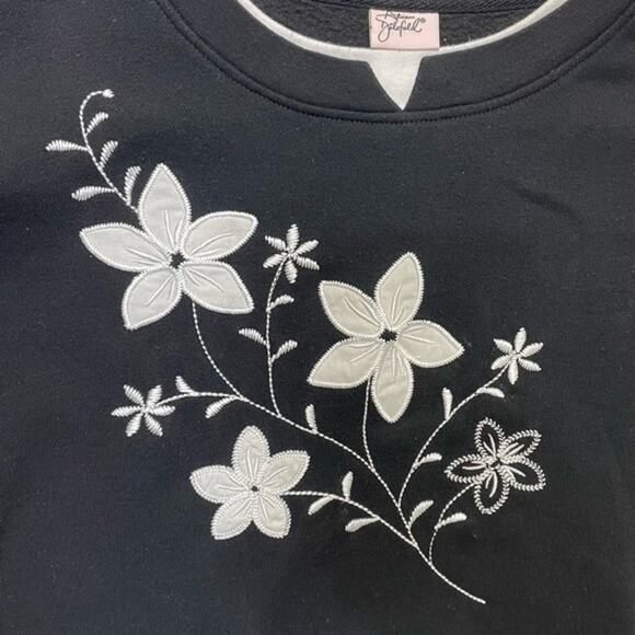 Adrian Delafield Black Embroidered Floral Vintage 90s Sweatshirt Sweater Size XL - Picture 3 of 7